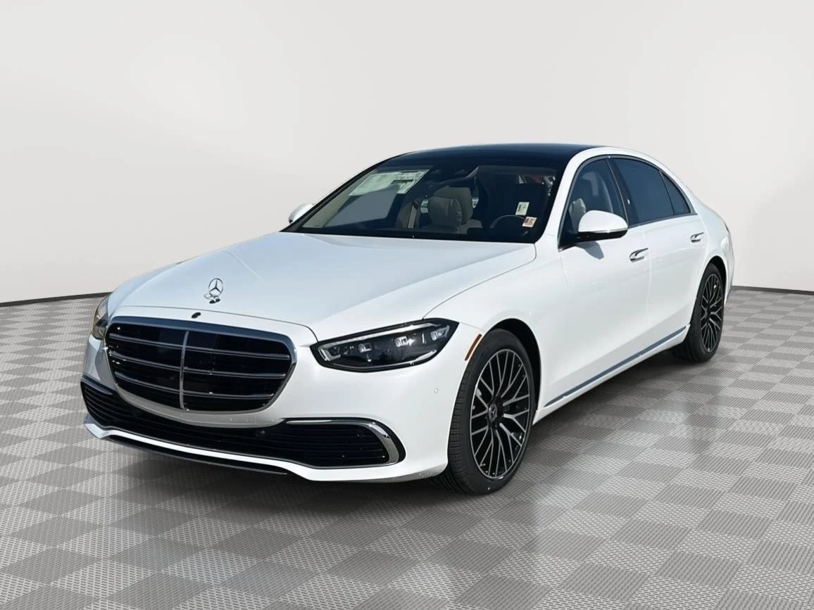 New 2026 MANUFAKTUR Moonlight White Metallic Mercedes-Benz S 580 image 7