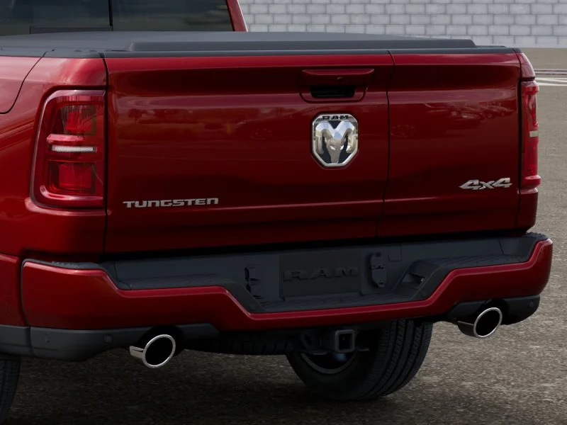 New 2027 Molten Red Pearl-Coat Exterior Paint RAM Tungsten image 39