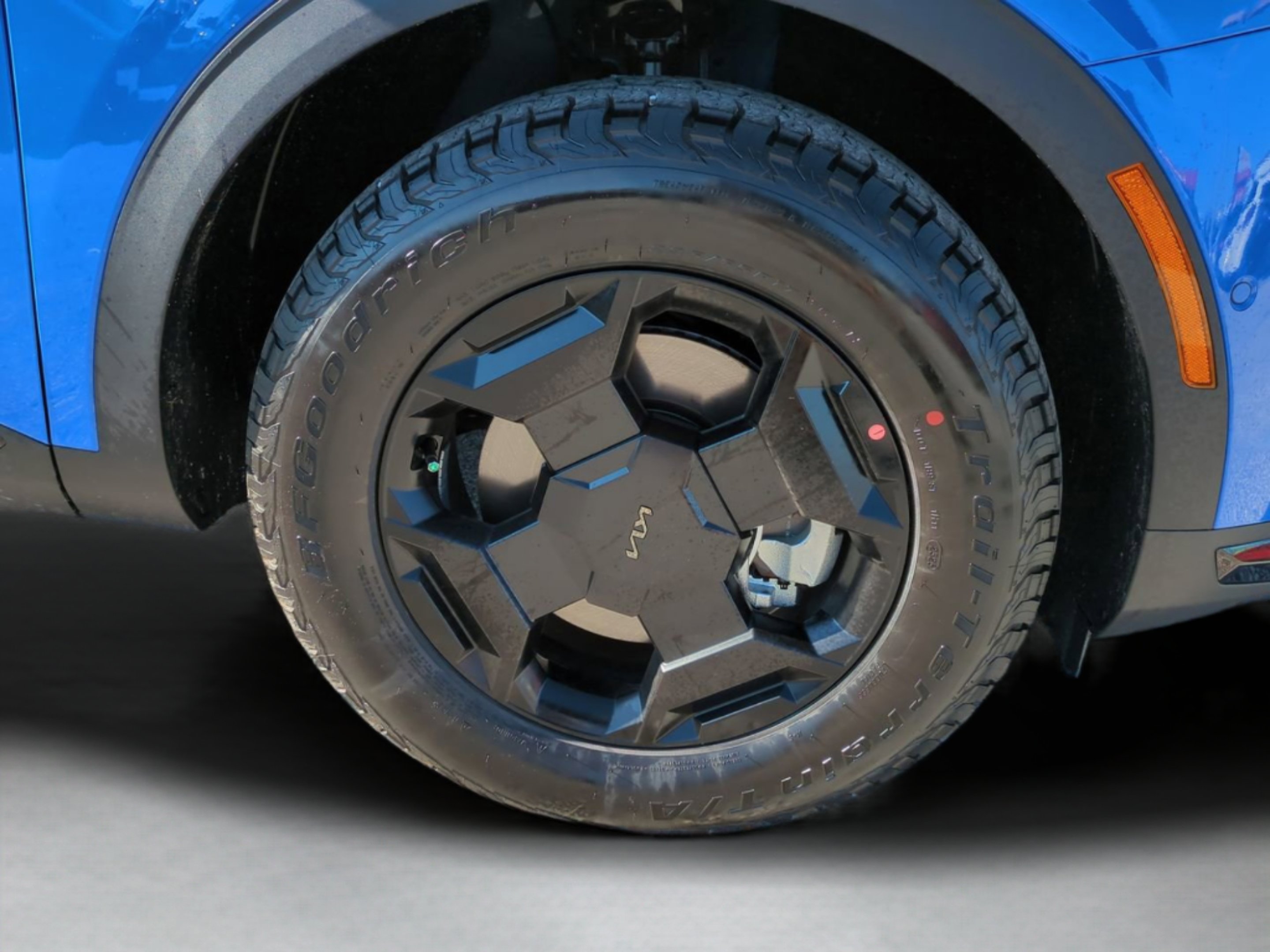 New 2026 Nebular Blue Kia X-Pro Prestige image 11