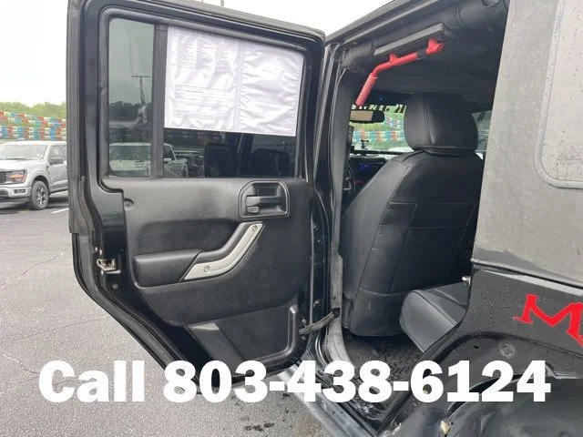 Used 2016 Black Clearcoat Jeep Unlimited Rubicon image 9