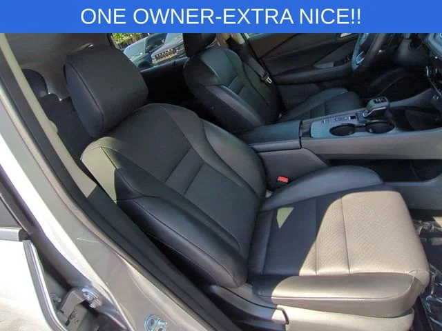 Used 2023 Silver Nissan SV image 35