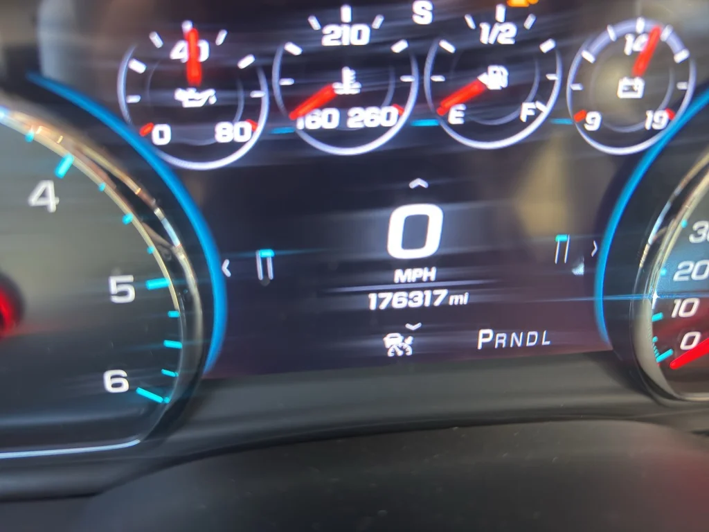 Used 2018 Onyx Black GMC Denali image 25
