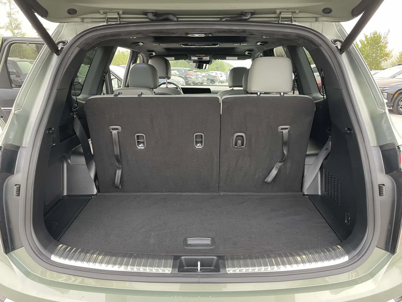 Used 2023 Jungle Green Kia SX Prestige X-Line image 32