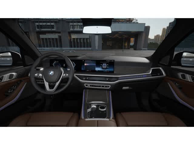 New 2026 Mineral White Metallic BMW sDrive40i image 10