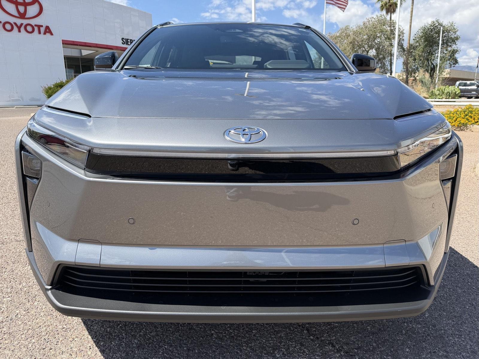 New 2026 Heavy Metal <sup>1</sup> Toyota  XLE image 10