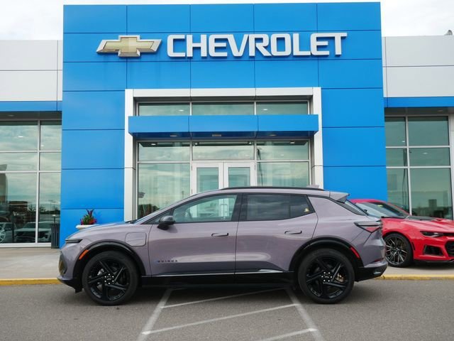 Used 2024 Chevrolet Equinox EV RS with VIN 3GN7DSRP7RS274131 for sale in Roseville, Minnesota
