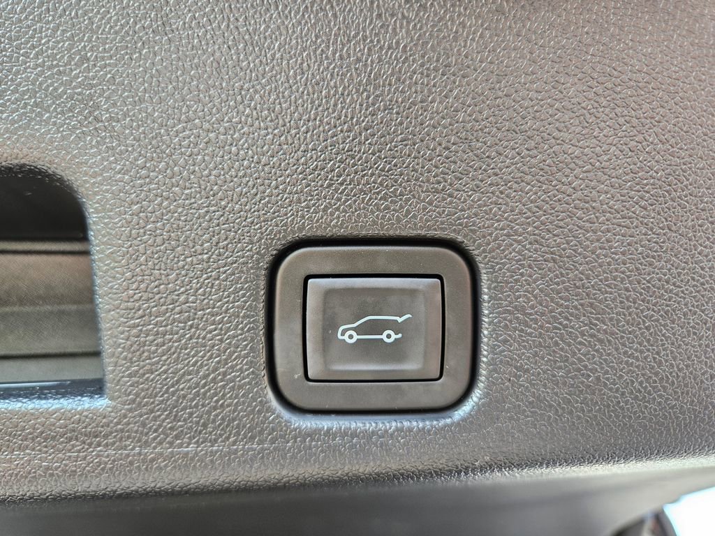 2025 Buick Enclave Preferred - Photo 20