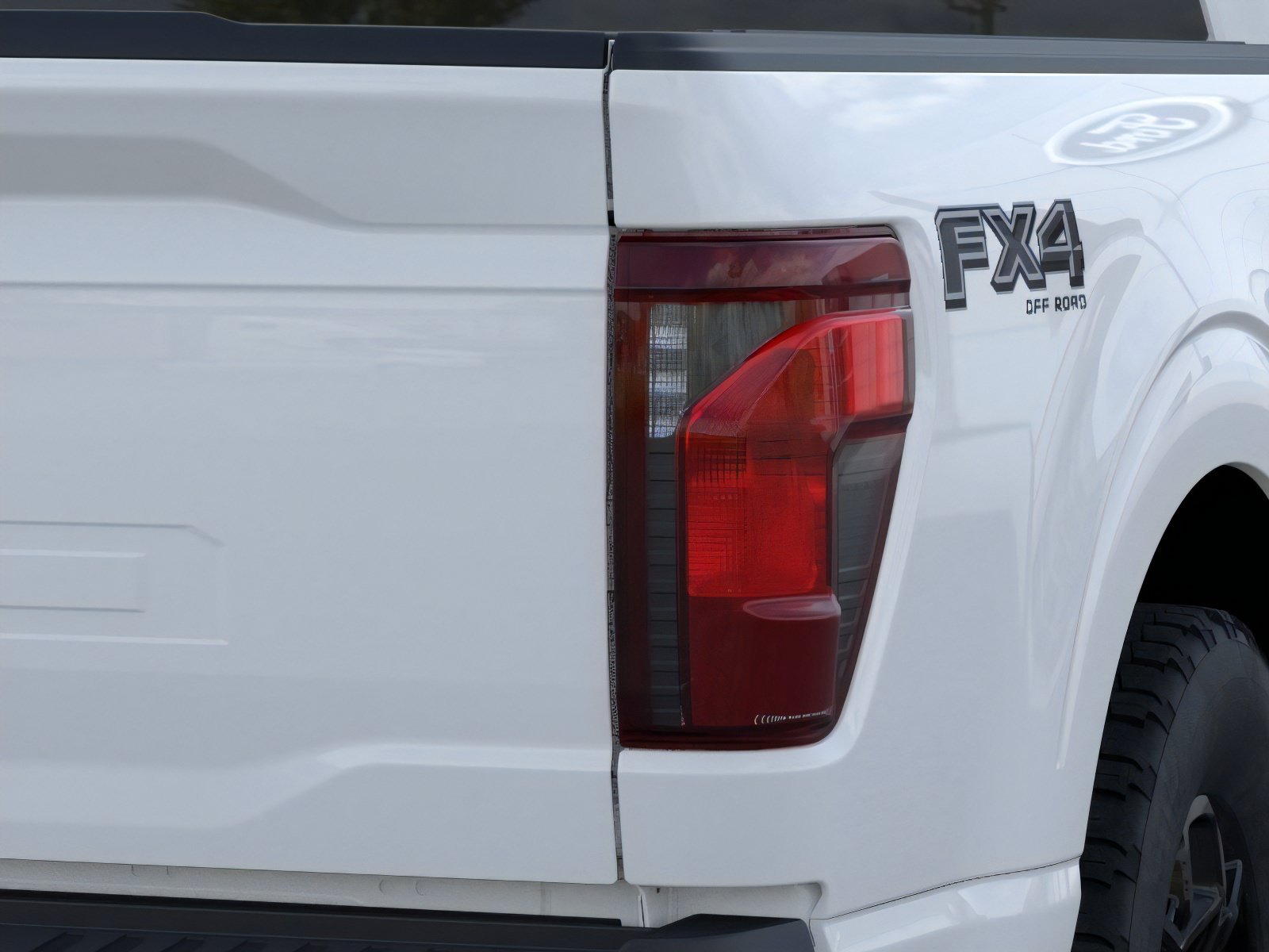 New 2026 Oxford White Ford XLT image 21