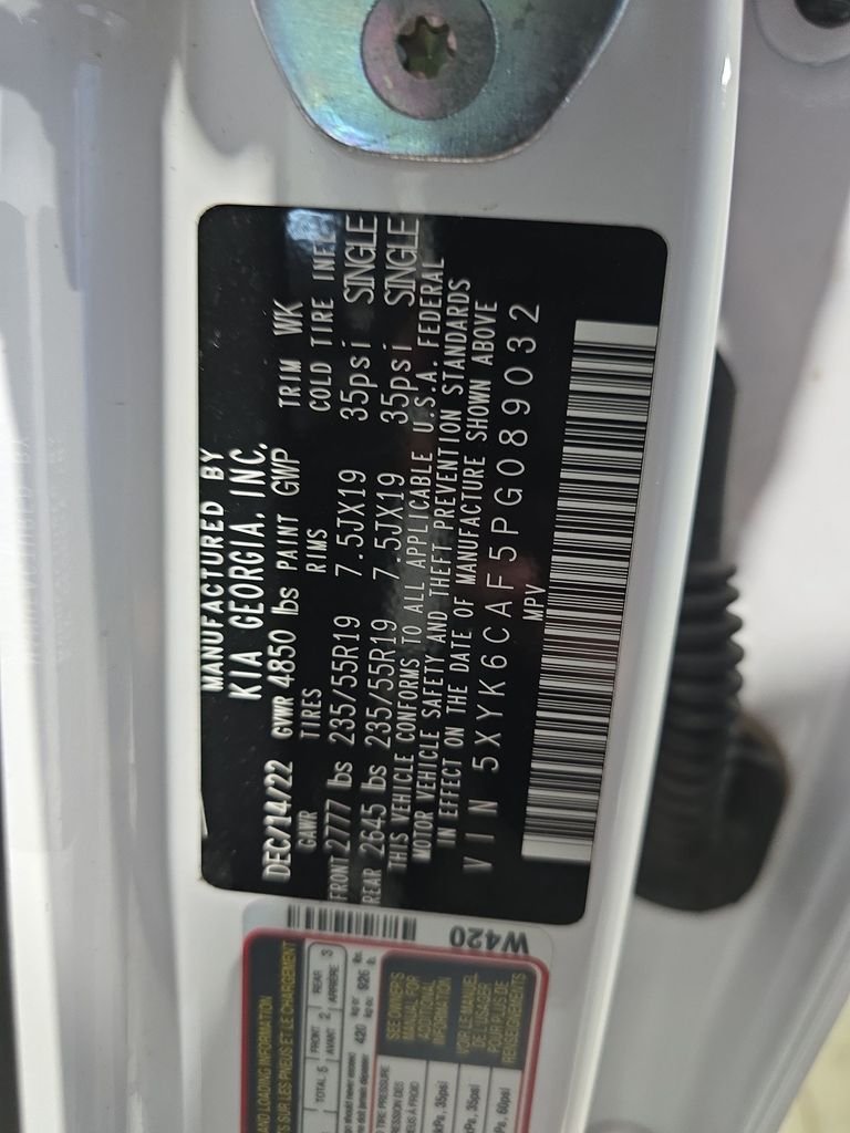 Used 2023 White Kia X-Line image 19