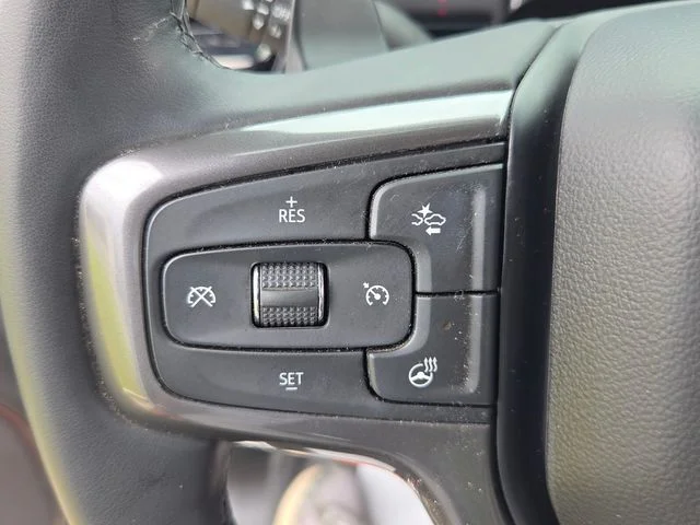 Used 2024 White Chevrolet ZR2 image 23