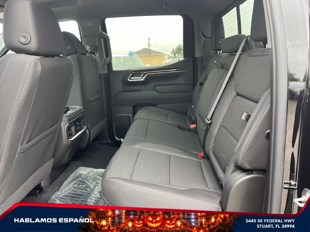 New 2026 Onyx Black GMC Elevation image 11