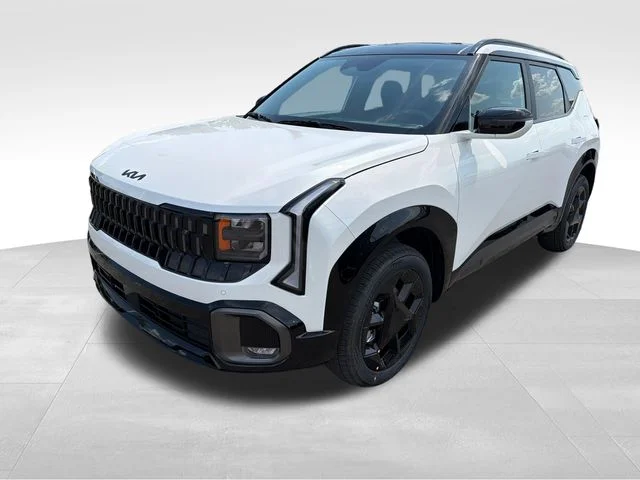 New 2027 White Kia X-Line S image 3