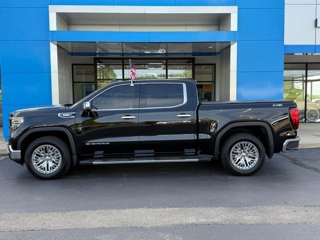 2024 GMC Sierra 4WD Crew Cab Short Box SLT's photo