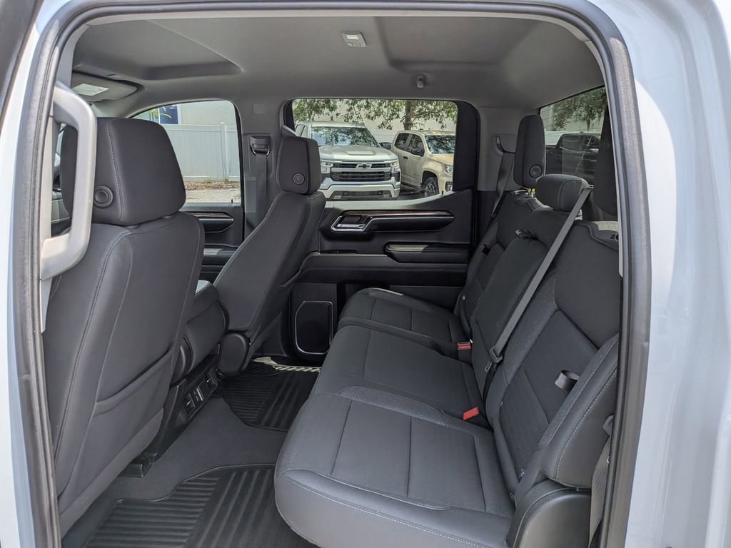 2024 GMC Sierra 1500 Elevation - Photo 13