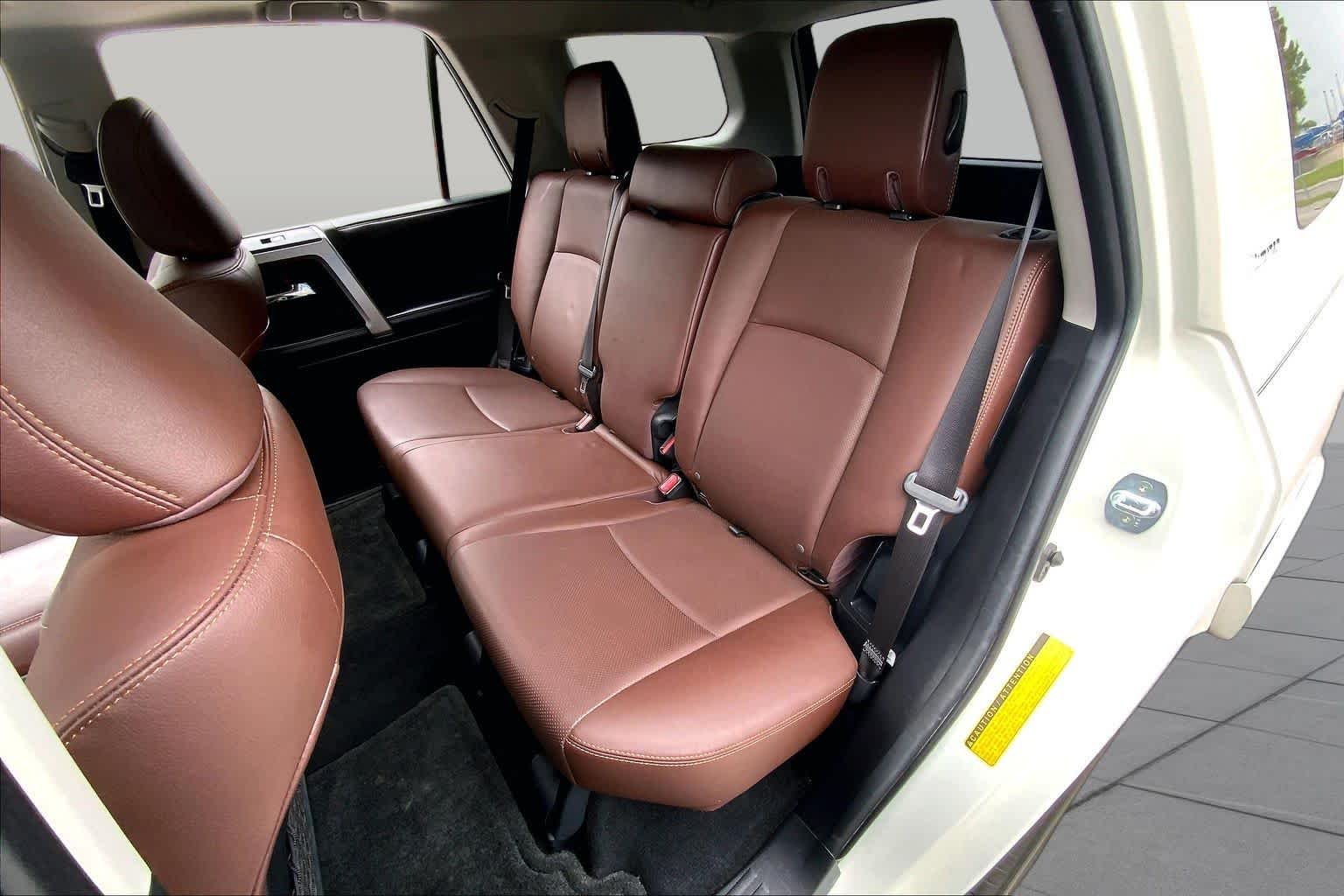 Used 2018 Blizzard Pearl Toyota Limited image 21