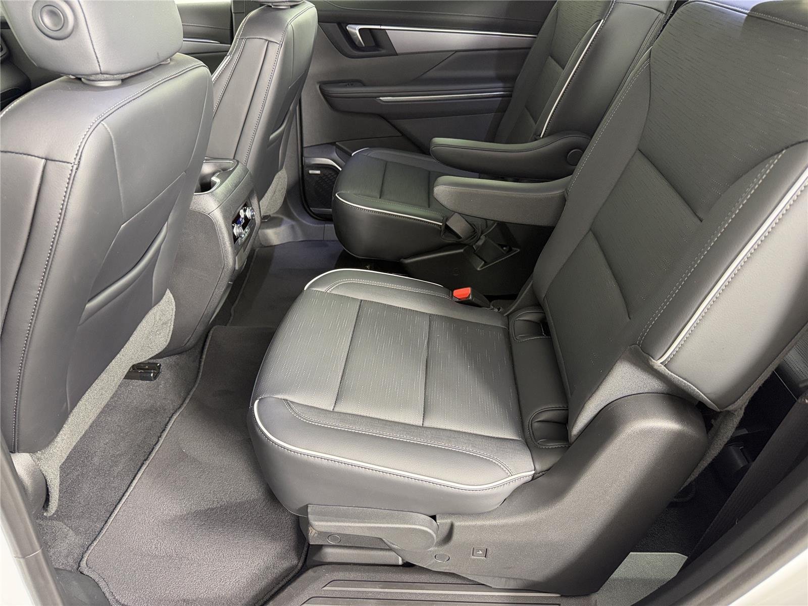 2026 Buick Enclave Sport Touring - Photo 21