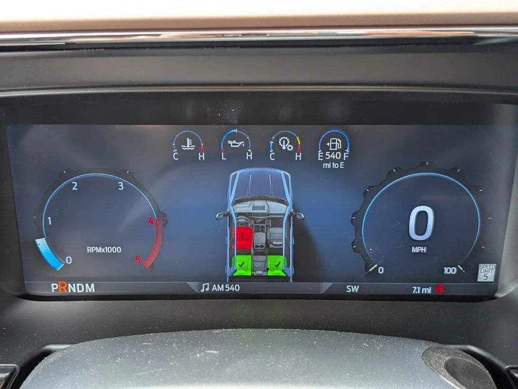 New 2026 Glacier Gray Metallic Tri-Coat Ford King Ranch image 31