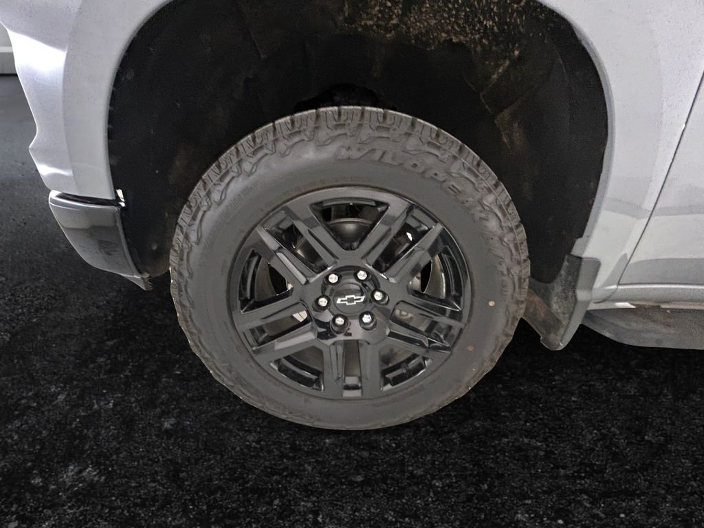 Used 2024 Gray Chevrolet LT Trail Boss image 27
