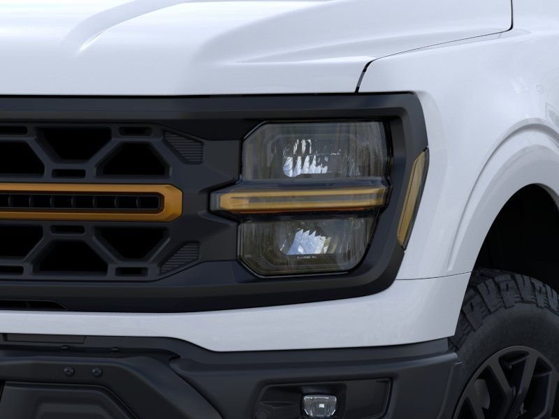 New 2025 Oxford White Ford Tremor image 18