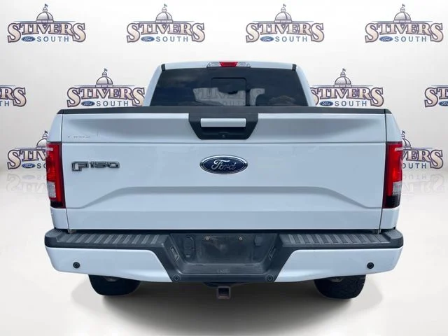 Used 2017 White Ford XLT image 8