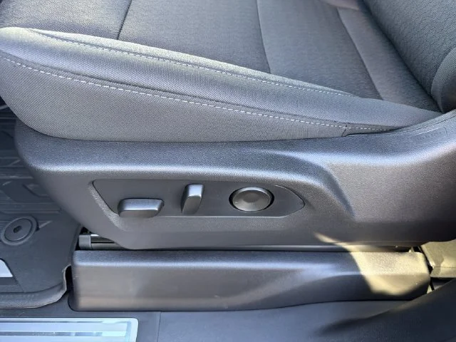 New 2026 Sterling Metallic GMC Elevation image 20