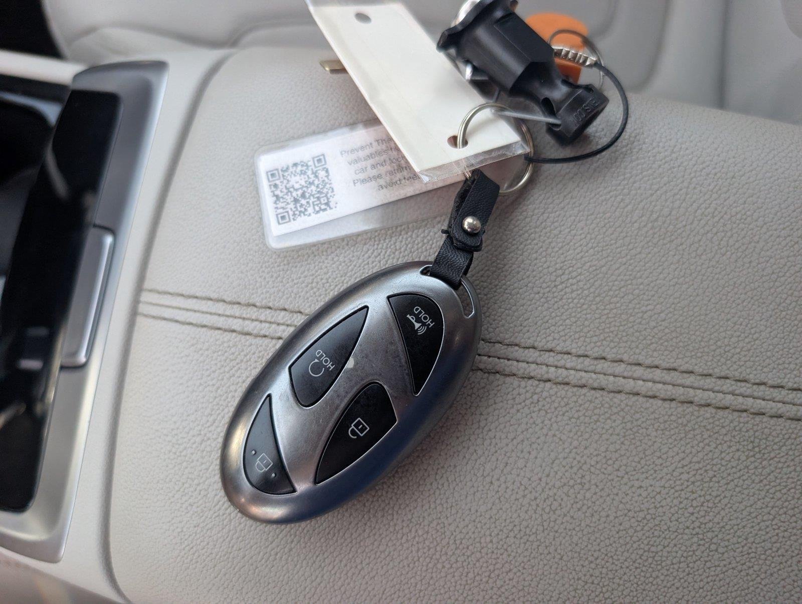 Used 2025 Shimmering Silver Hyundai SEL image 20