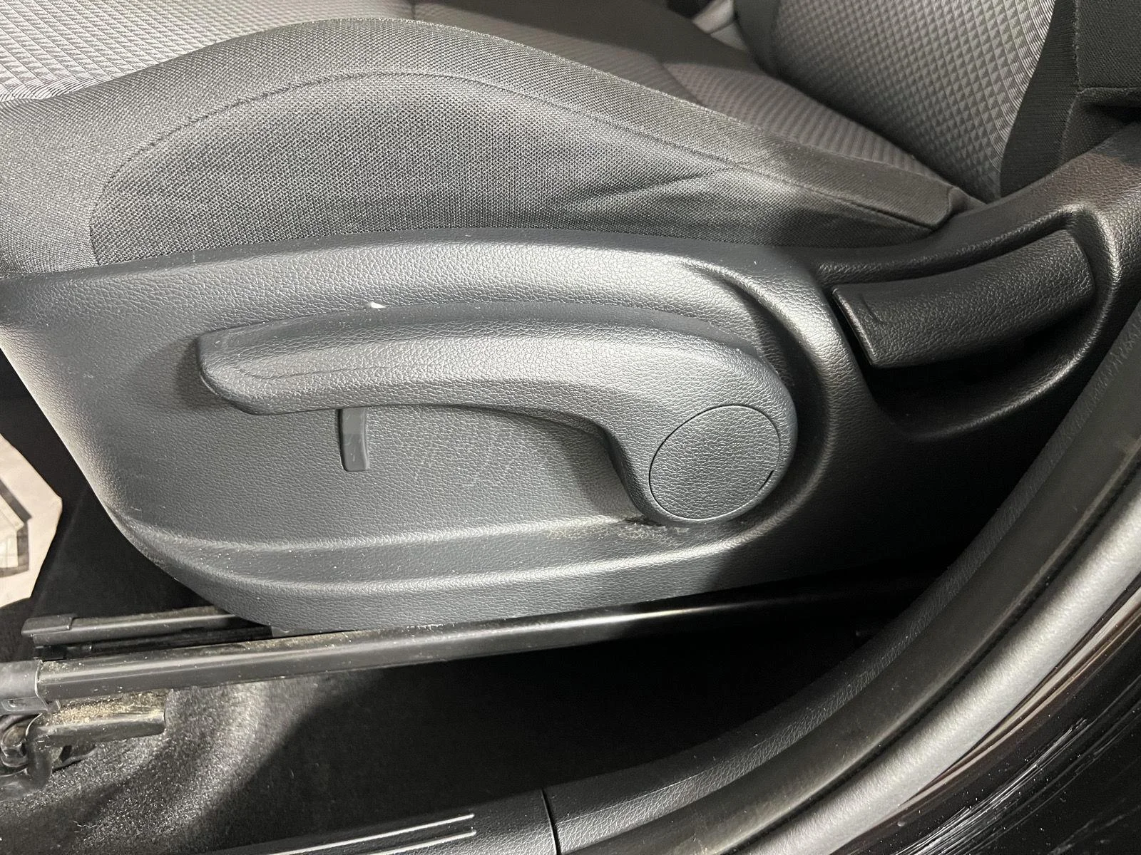 Used 2023 Fusion Black Kia LX image 15