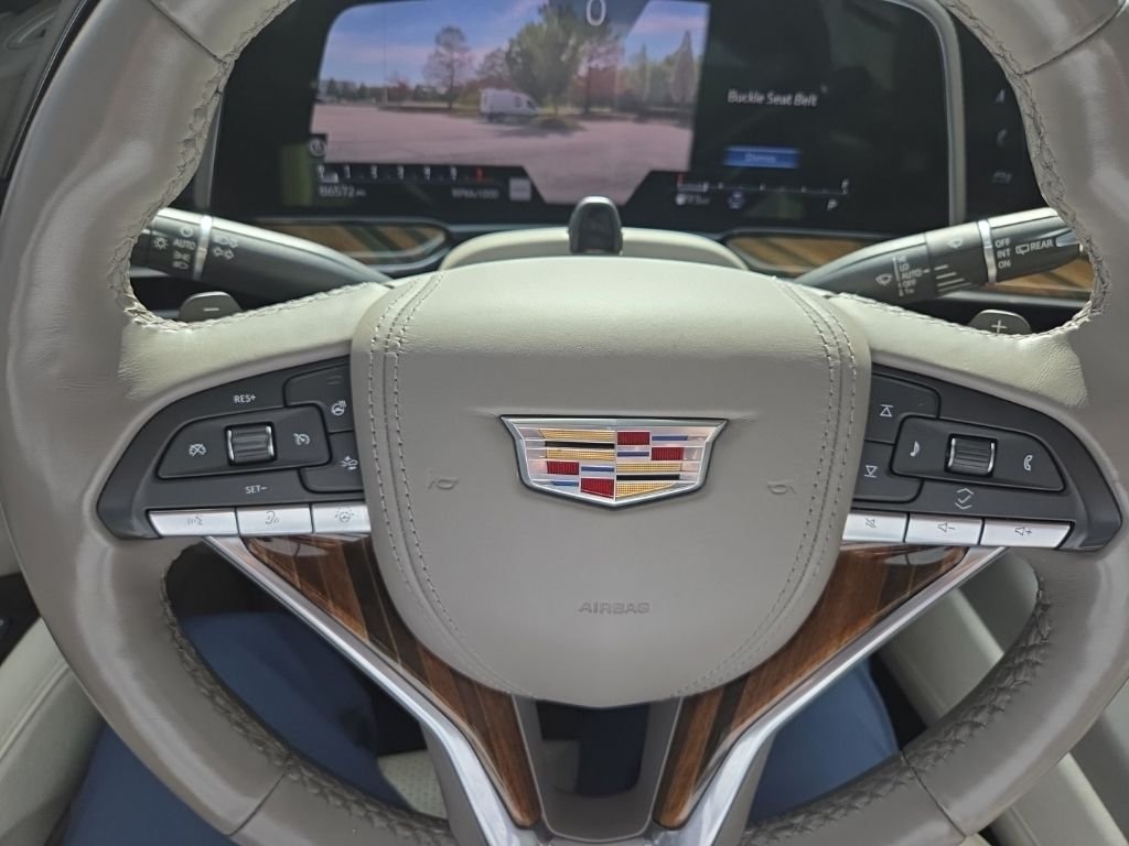 Used 2021 Crystal White Cadillac Sport Platinum image 27