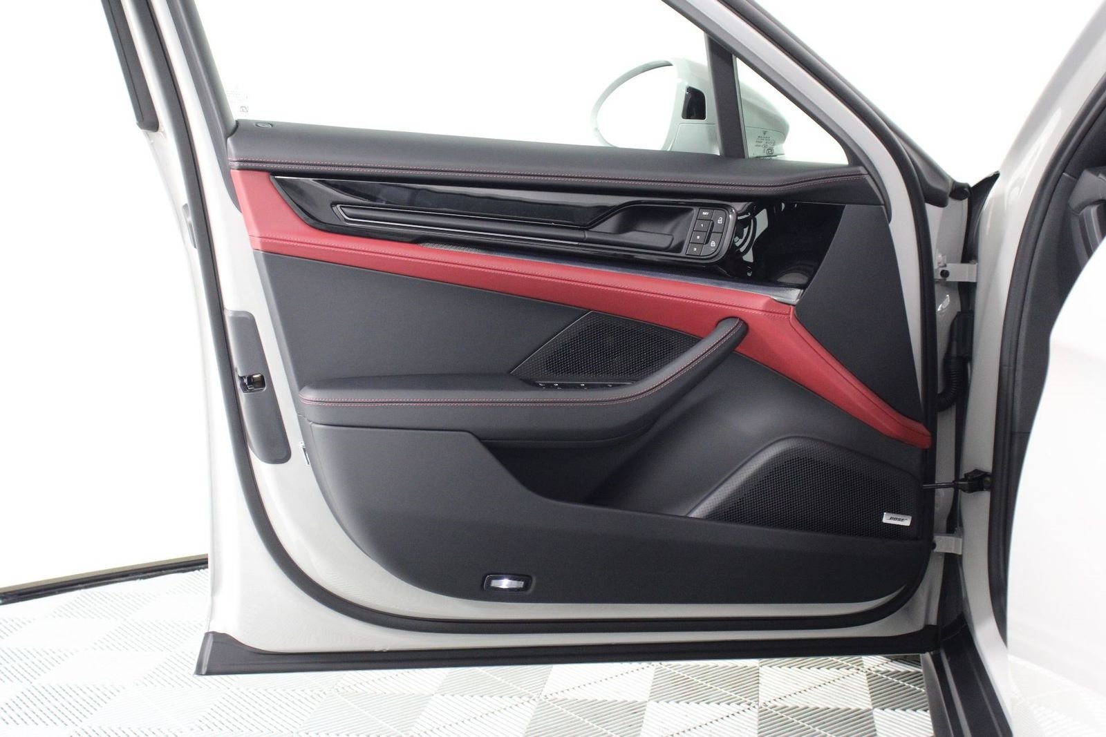 New 2026 Chalk Porsche RWD image 21