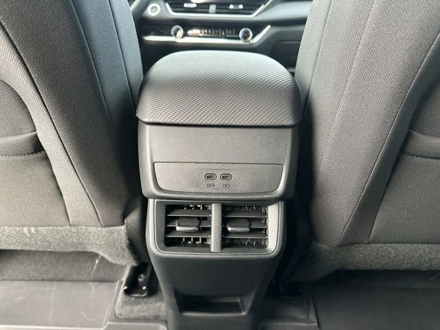 New 2026 Summit White Chevrolet LT image 22