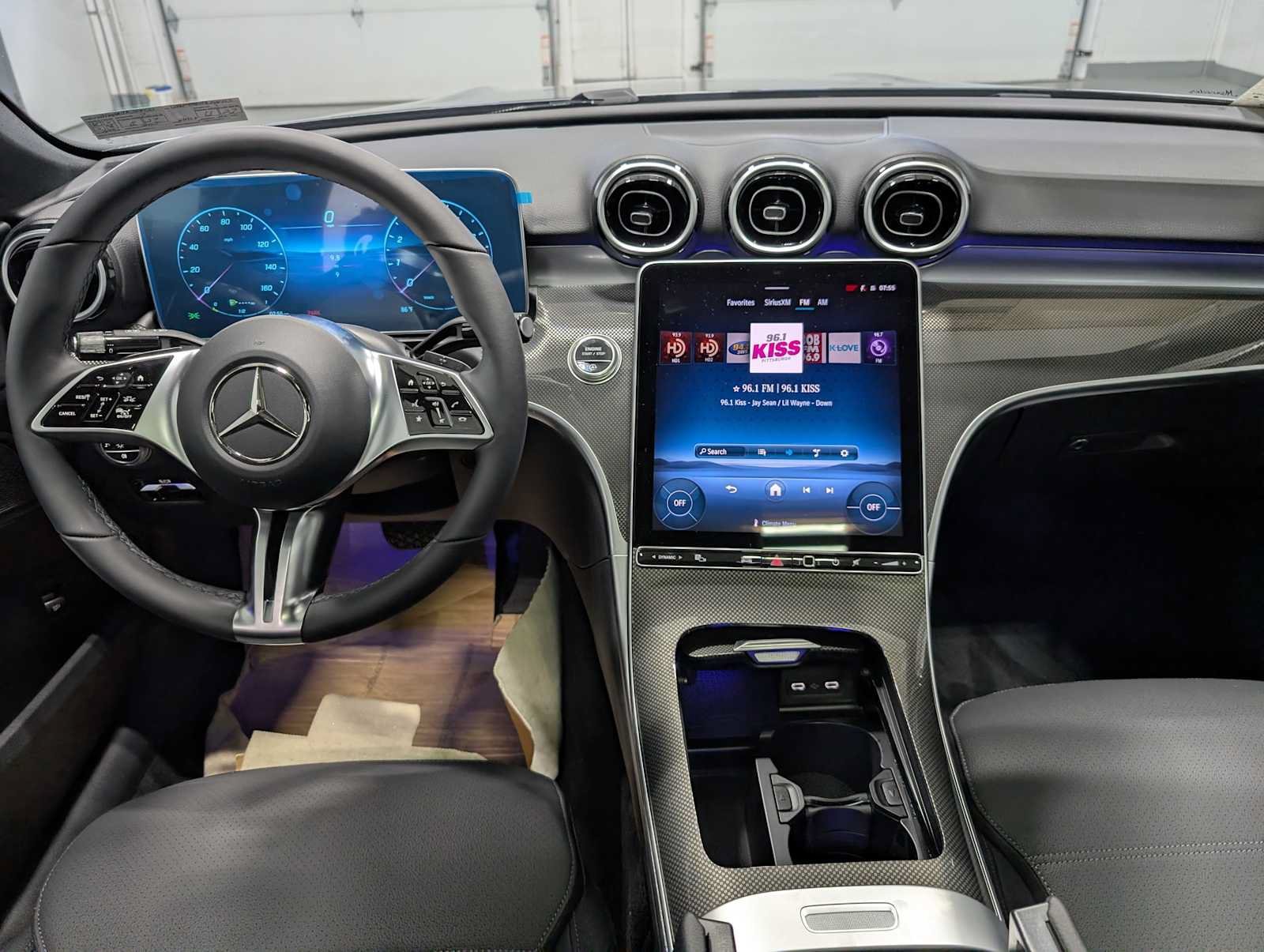 New 2026 Graphite Grey Metallic Mercedes-Benz C 300 image 15