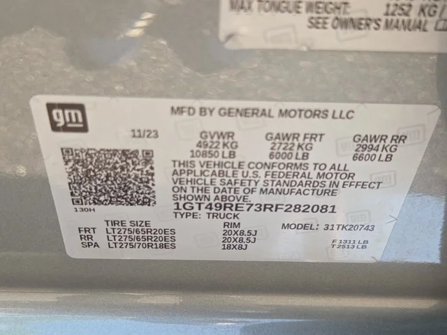 Used 2024 Sterling Metallic GMC Denali image 8