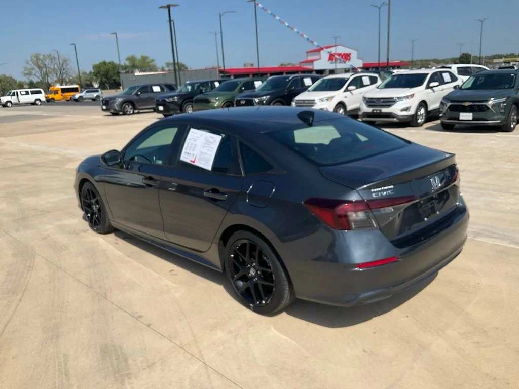 Used 2025 Black Honda Sport image 33