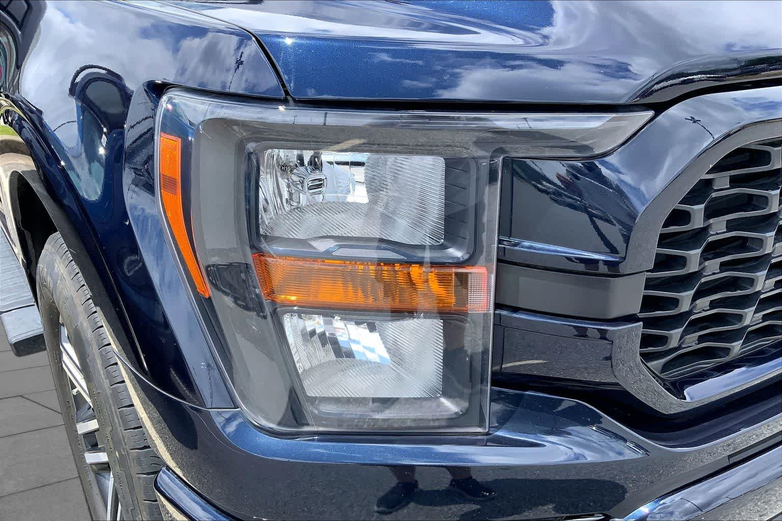 Used 2023 Antimatter Blue Metallic Ford XL image 26