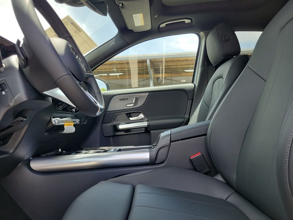 New 2026 Gray Mercedes-Benz GLA 250 image 22