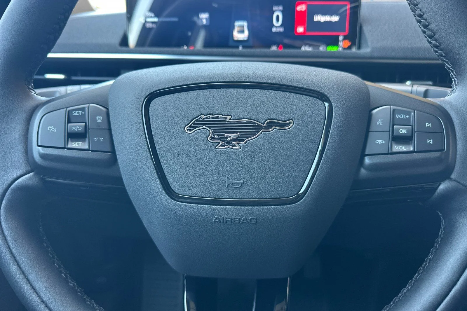 New 2026 Black Ford Select image 23