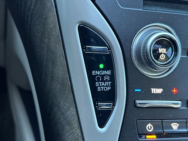 Used 2019 White Lincoln Reserve image 22
