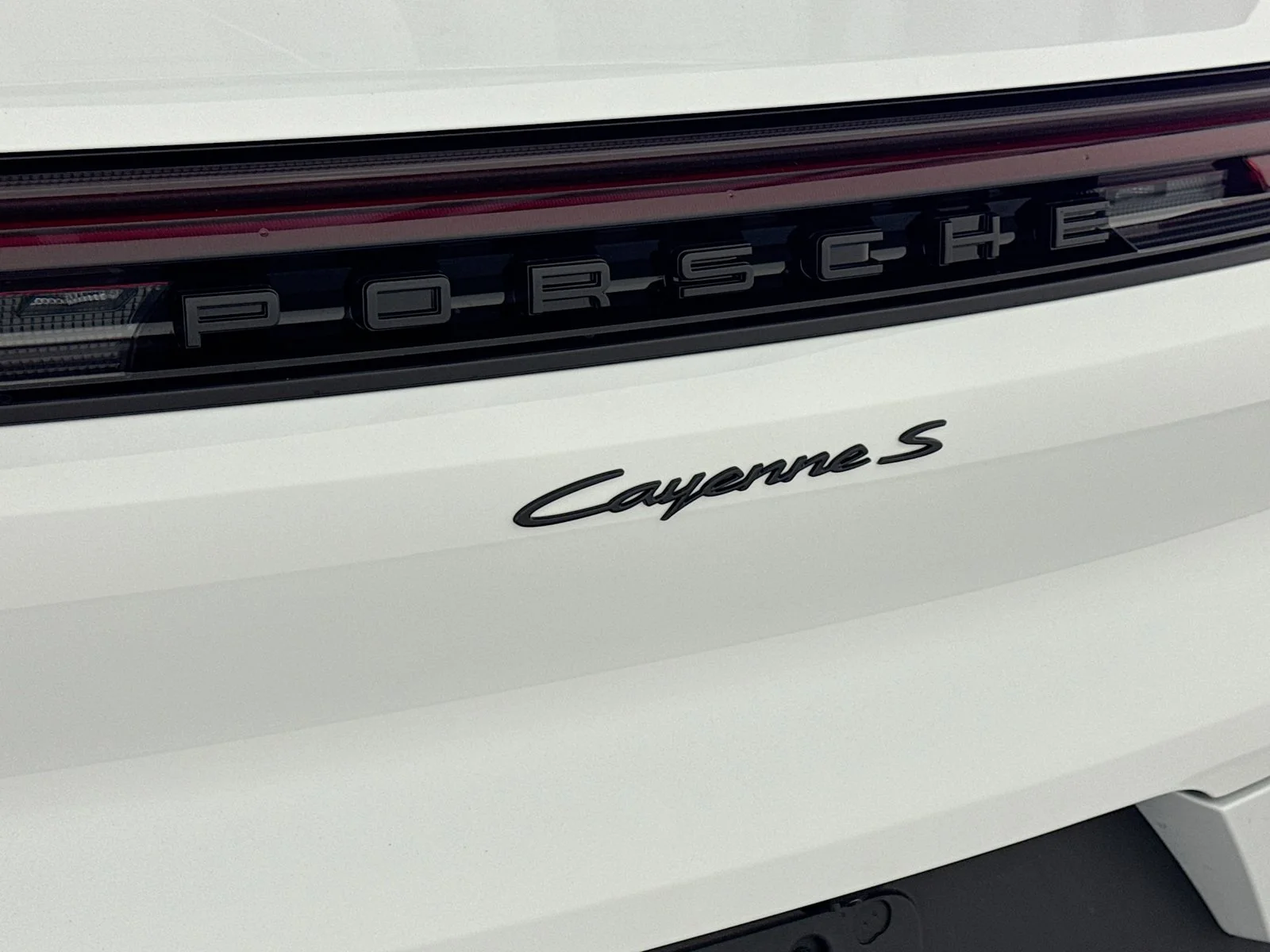 New 2026 Carrara White Metallic Porsche S image 25