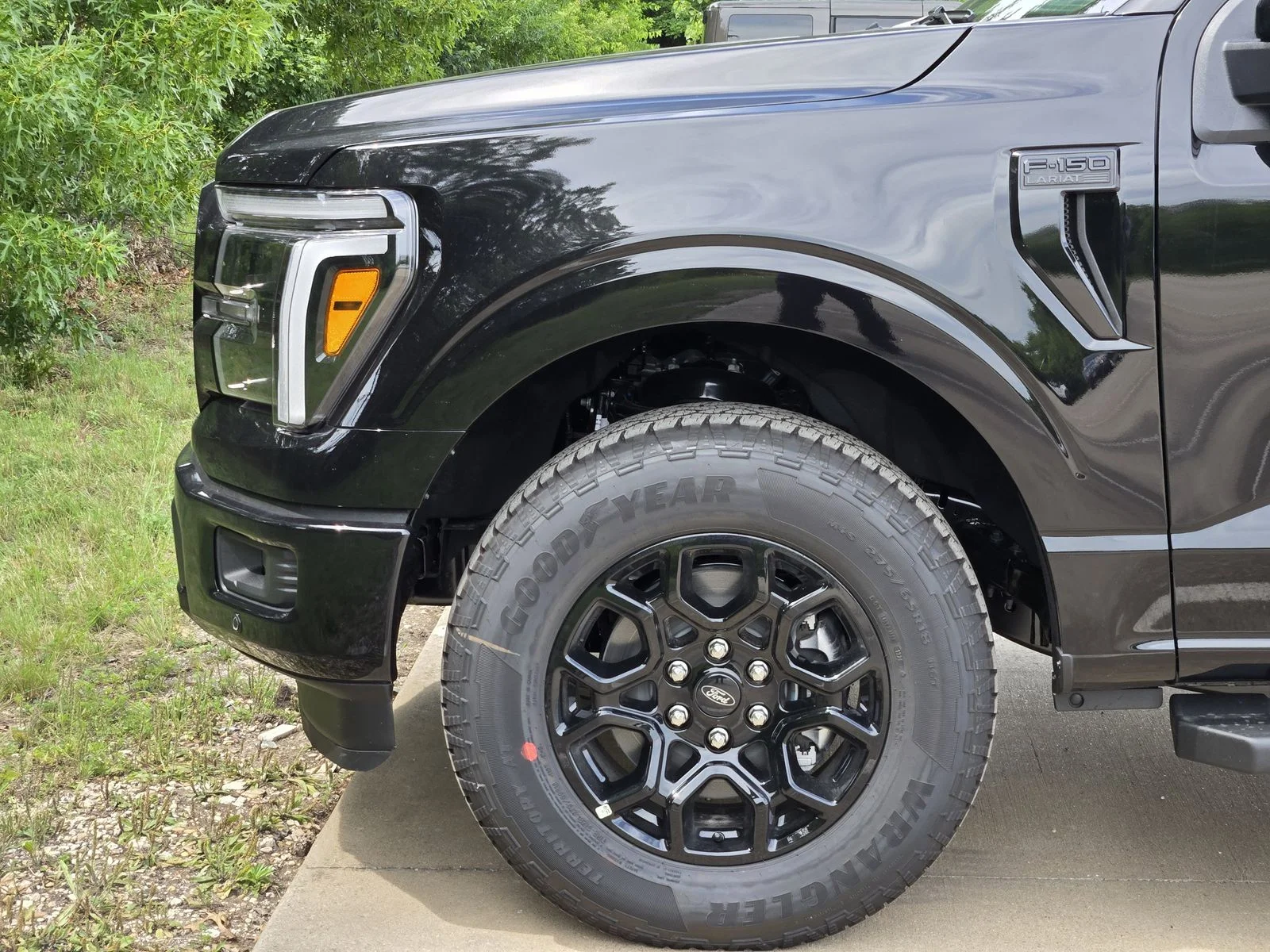 New 2026 Agate Black Metallic Ford Lariat® image 3