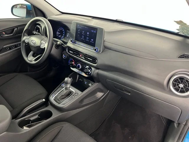 Used 2022 Green Hyundai SEL image 33