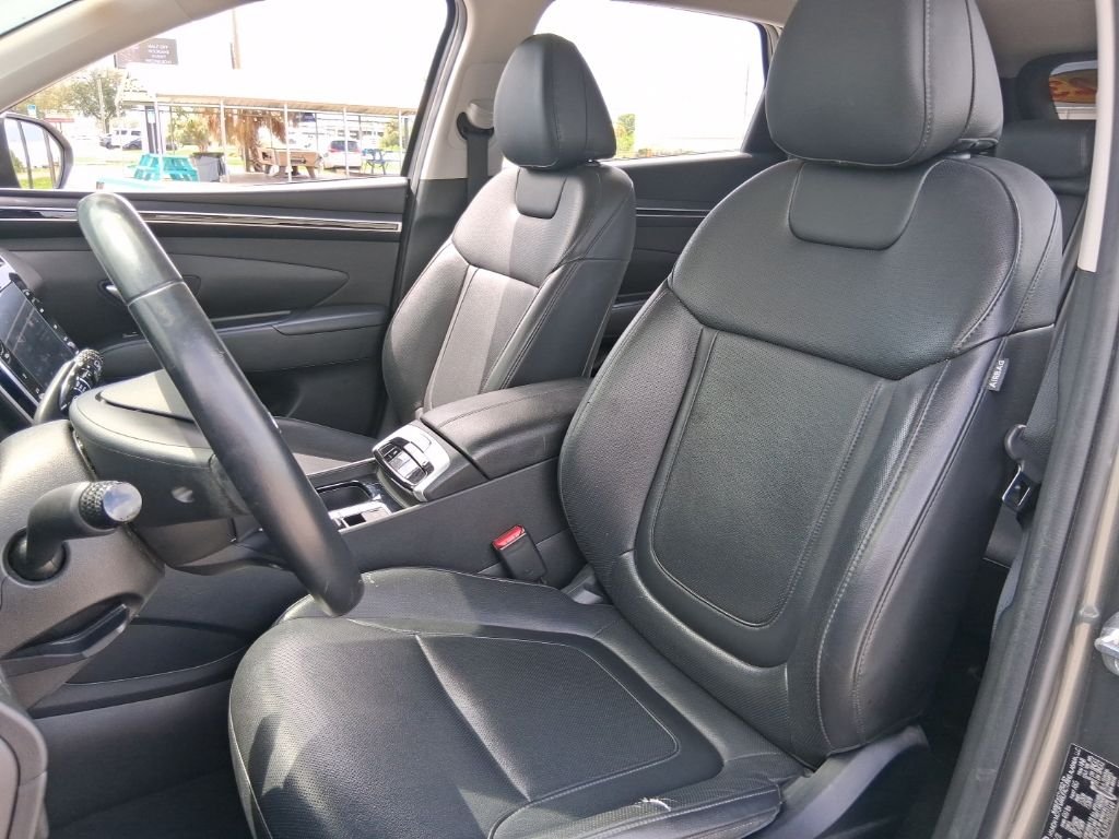Used 2023 Gray Hyundai SEL image 10