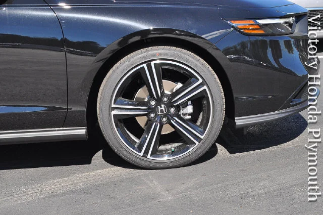 New 2026 Crystal Black Pearl Honda SE image 5