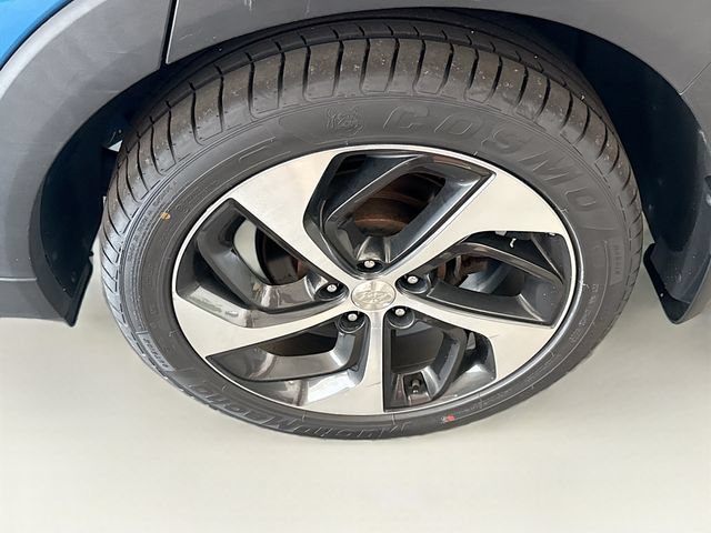Used 2016 Blue Hyundai Limited image 32