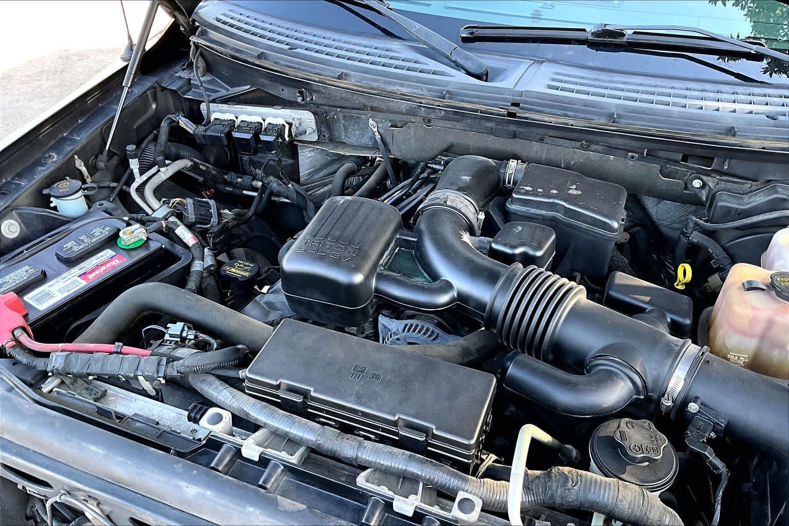 Used 2010 Tuxedo Black Ford XLT image 31
