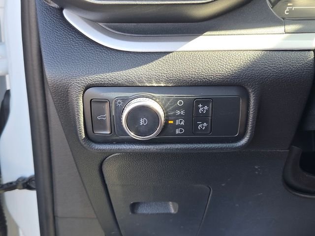 Used 2020 White Ford XLT image 26