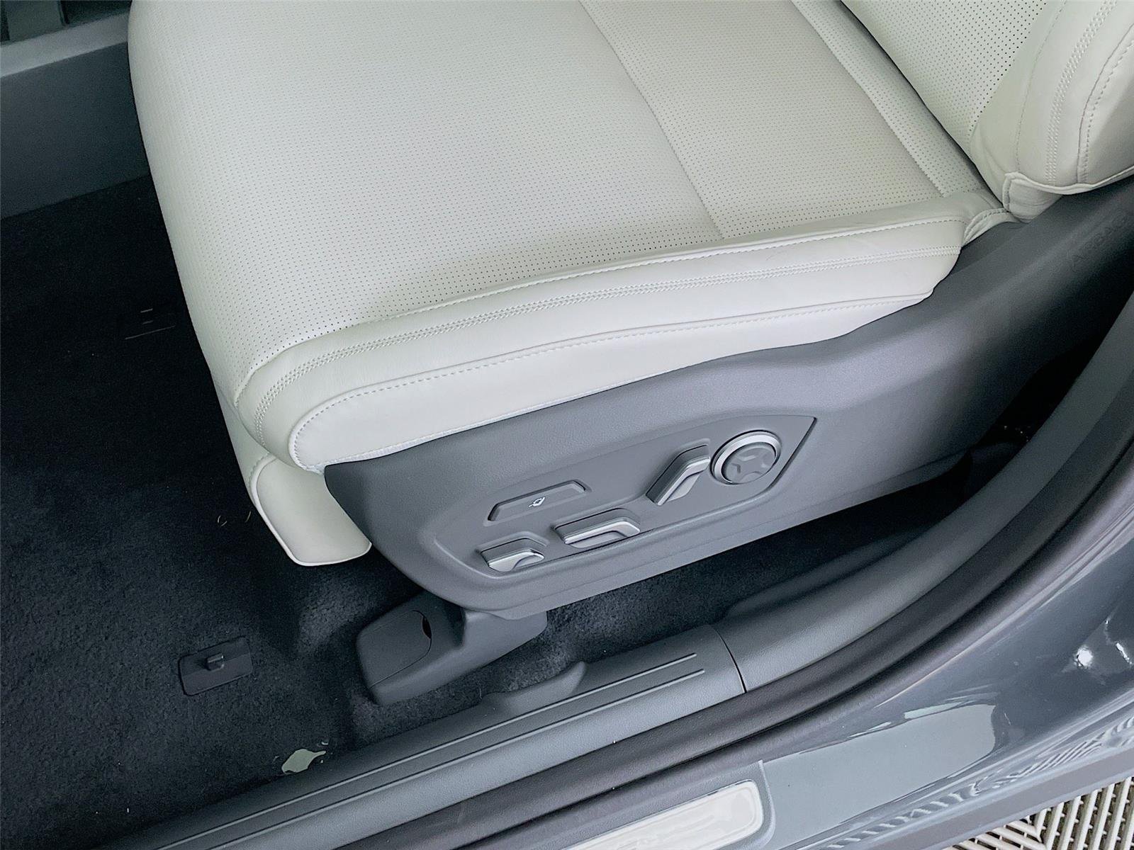 Used 2024 Ecotronic Gray Hyundai Calligraphy image 18