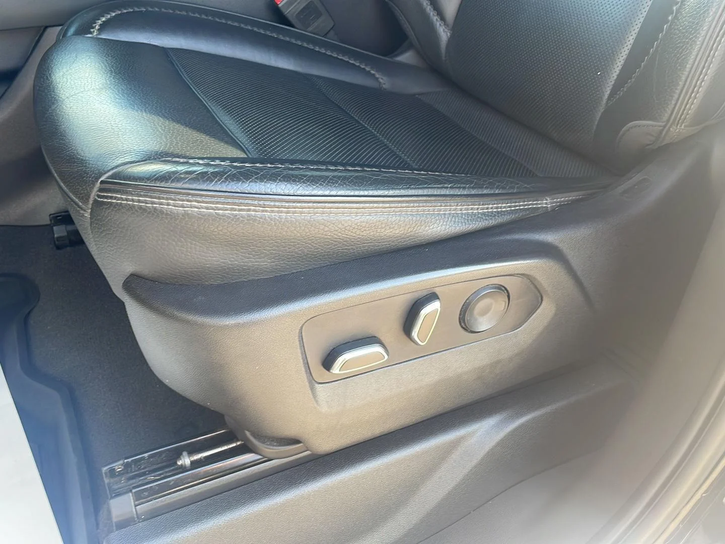 Used 2022 Onyx Black GMC Denali image 19
