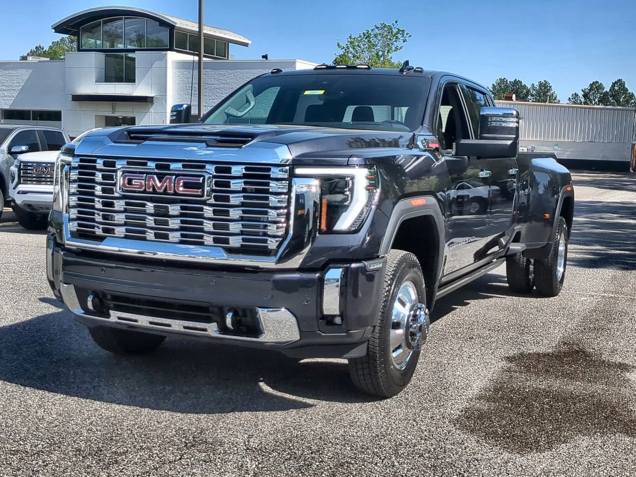 New 2026 Titanium Rush Metallic GMC Denali DRW image 4