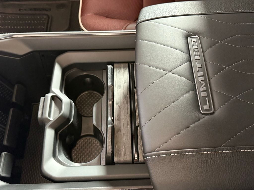 2026 RAM 1500 Limited - Photo 20