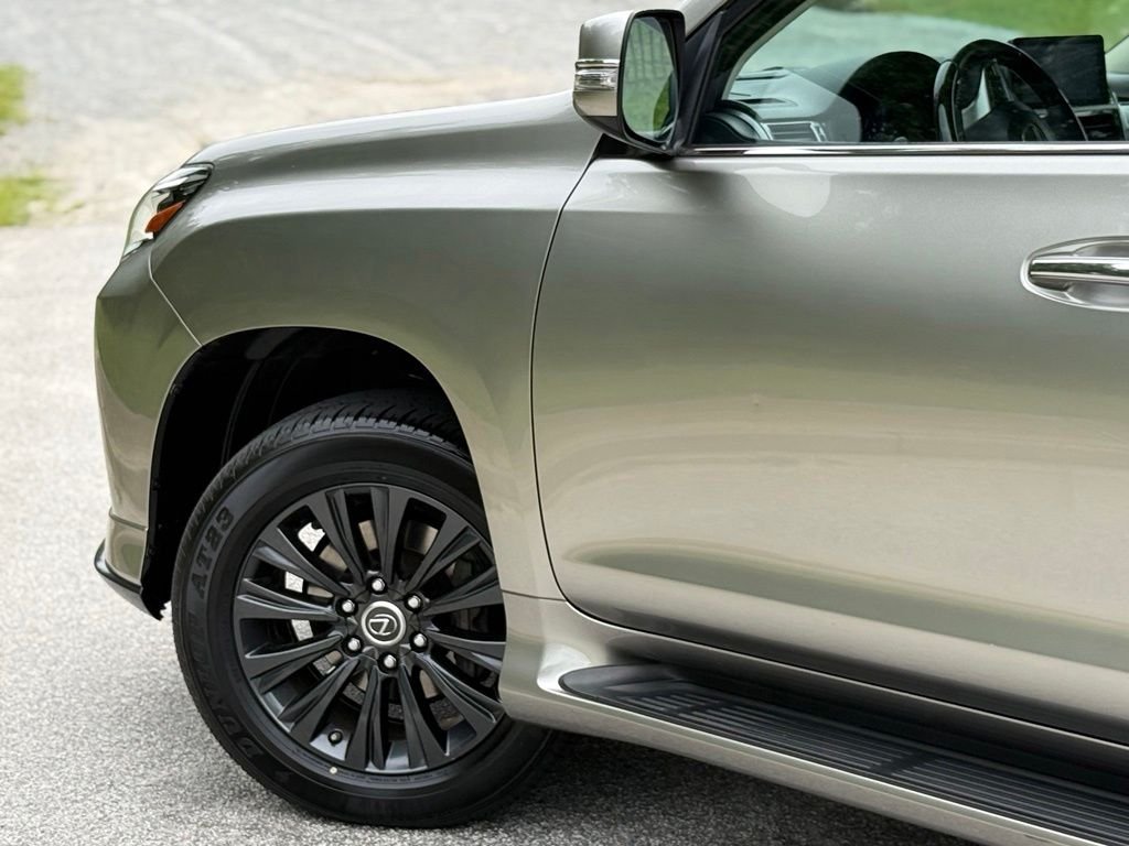 Certified Used 2023 ATOMIC SILVER Lexus 460 image 8